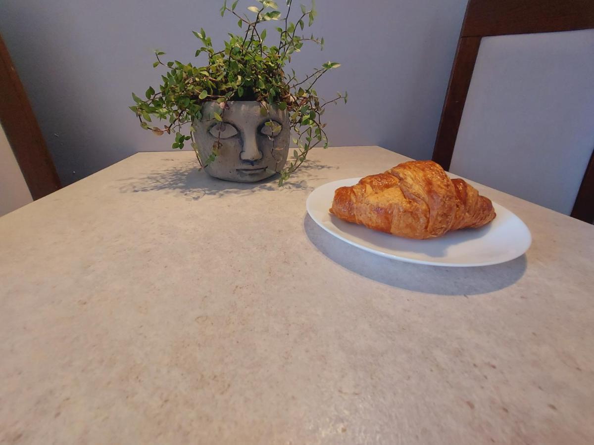 Wygodny Przestronny Apartament Janowskie Blonia Rumia Exteriör bild